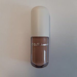 R.e.m Beauty midnight shadows matte liquid eyeshadow 03_ matte taupe brown NVM